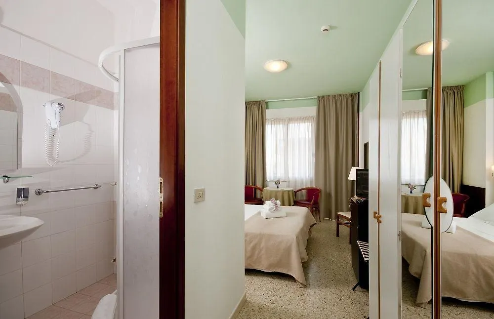 Hotel La Perla Rímini