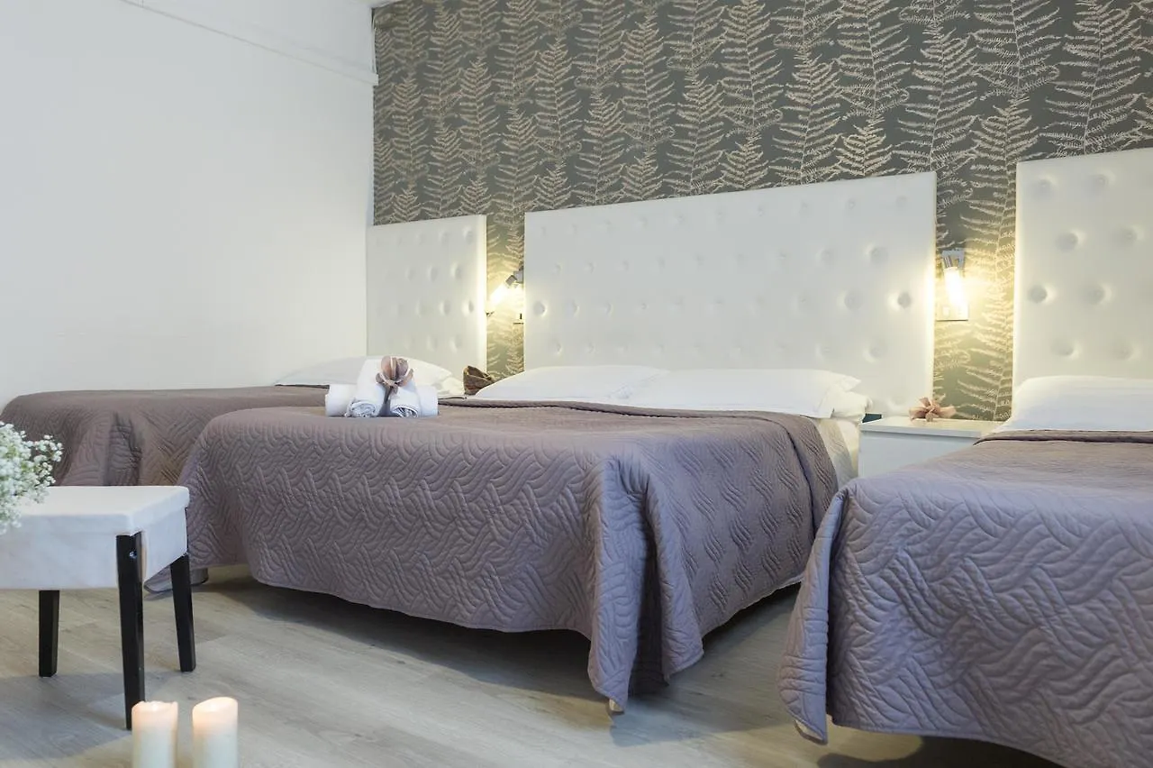 Hotel La Perla Rímini 3*,  Italia