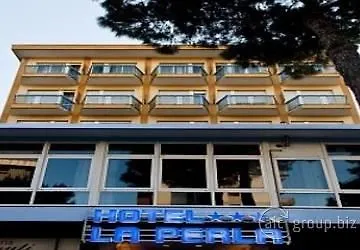 ***  Hotel La Perla Rímini Italia
